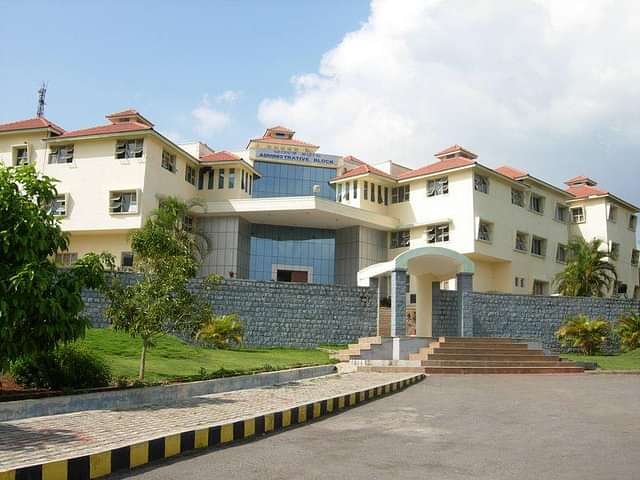 Adichunchanagiri_Institute_of_Technology_(AIT),_Chikmagalur